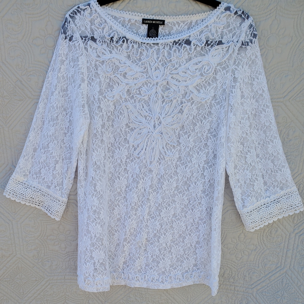 LAUREN MICHELLE white floral lace blouse